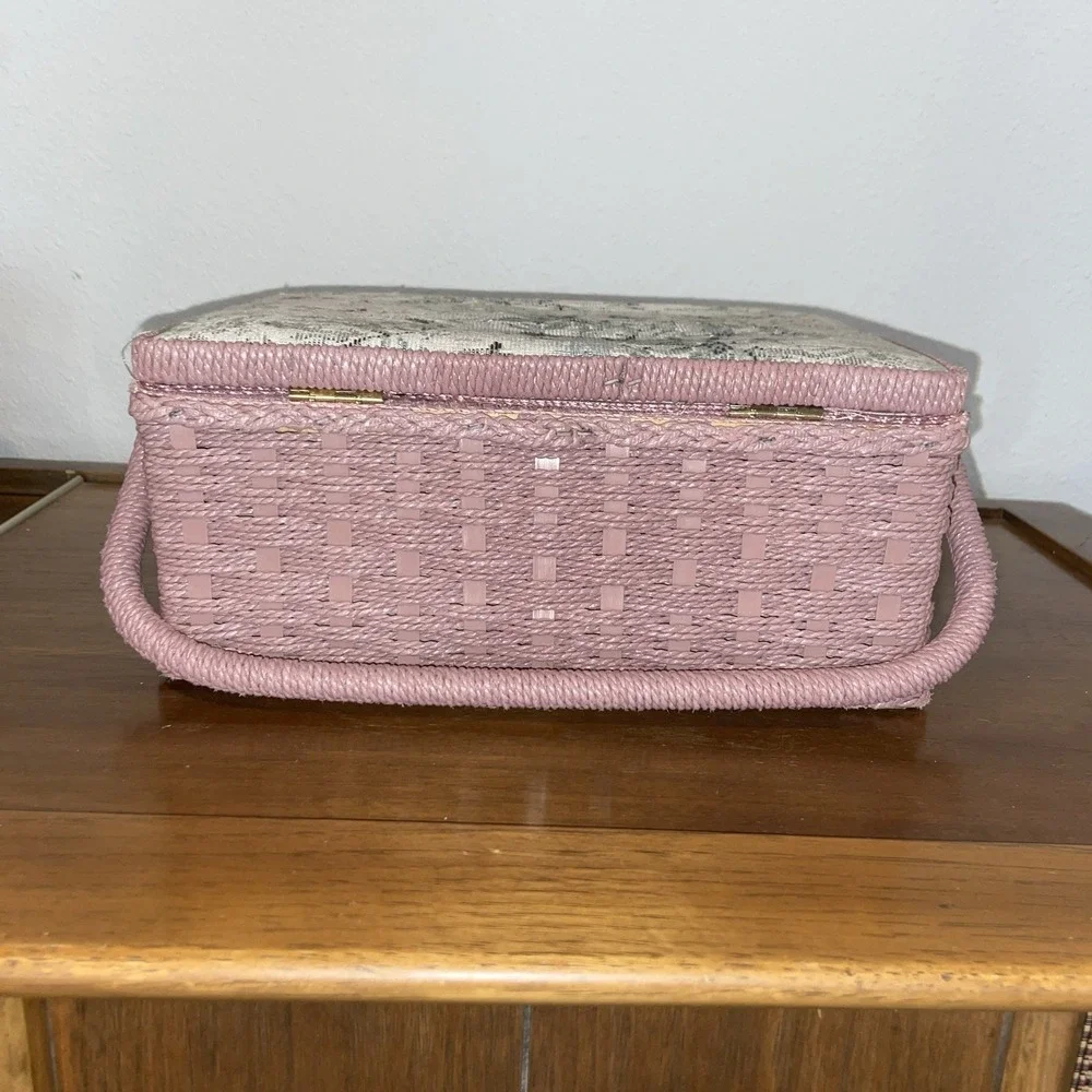 Small Sewing Basket‎ Floral Fabric 12